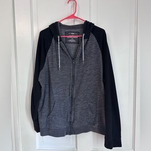 Men’s XXL black and grey zip up hoodie